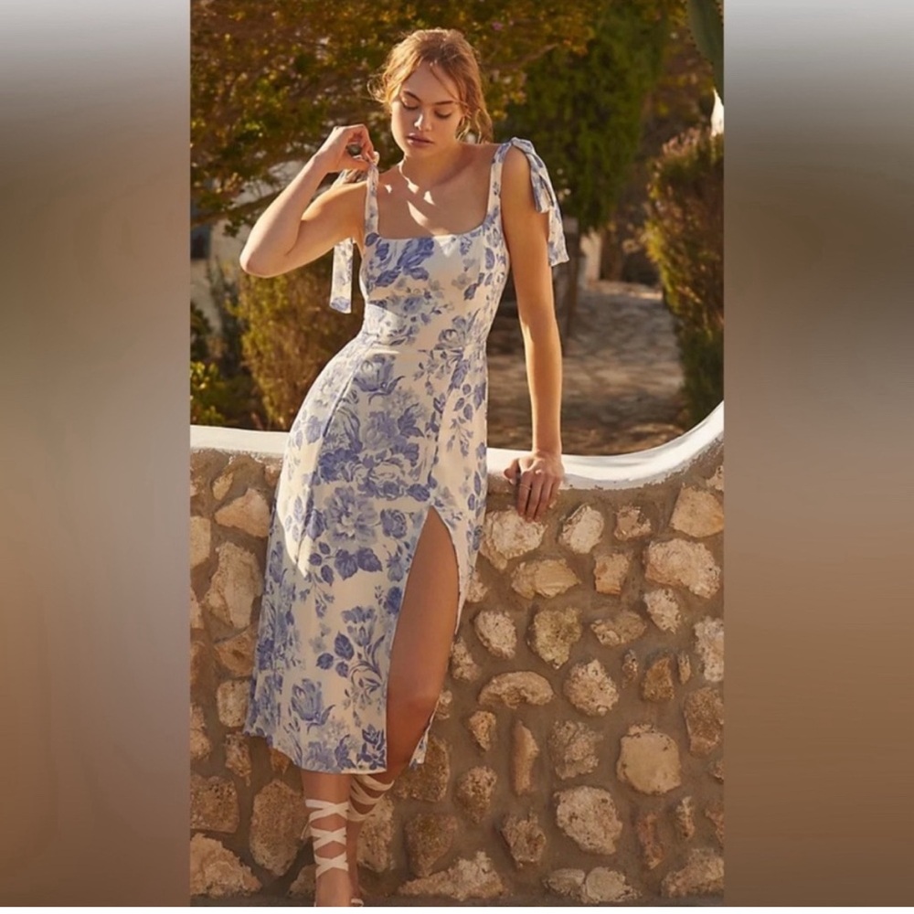 Reformation Twilight Lucerne White and Blue Floral Dress Size 4